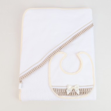 Toalha Banho 80x80 + Babete «Pregas»